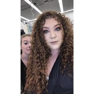 Meet your Posher, Hayley